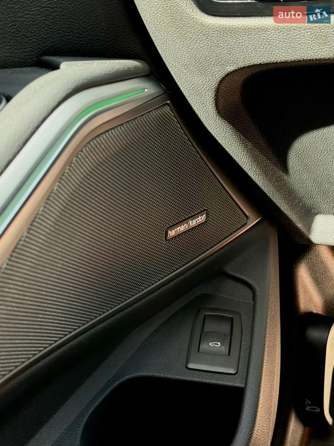 2024 BMW 3er - мініатюра 18
