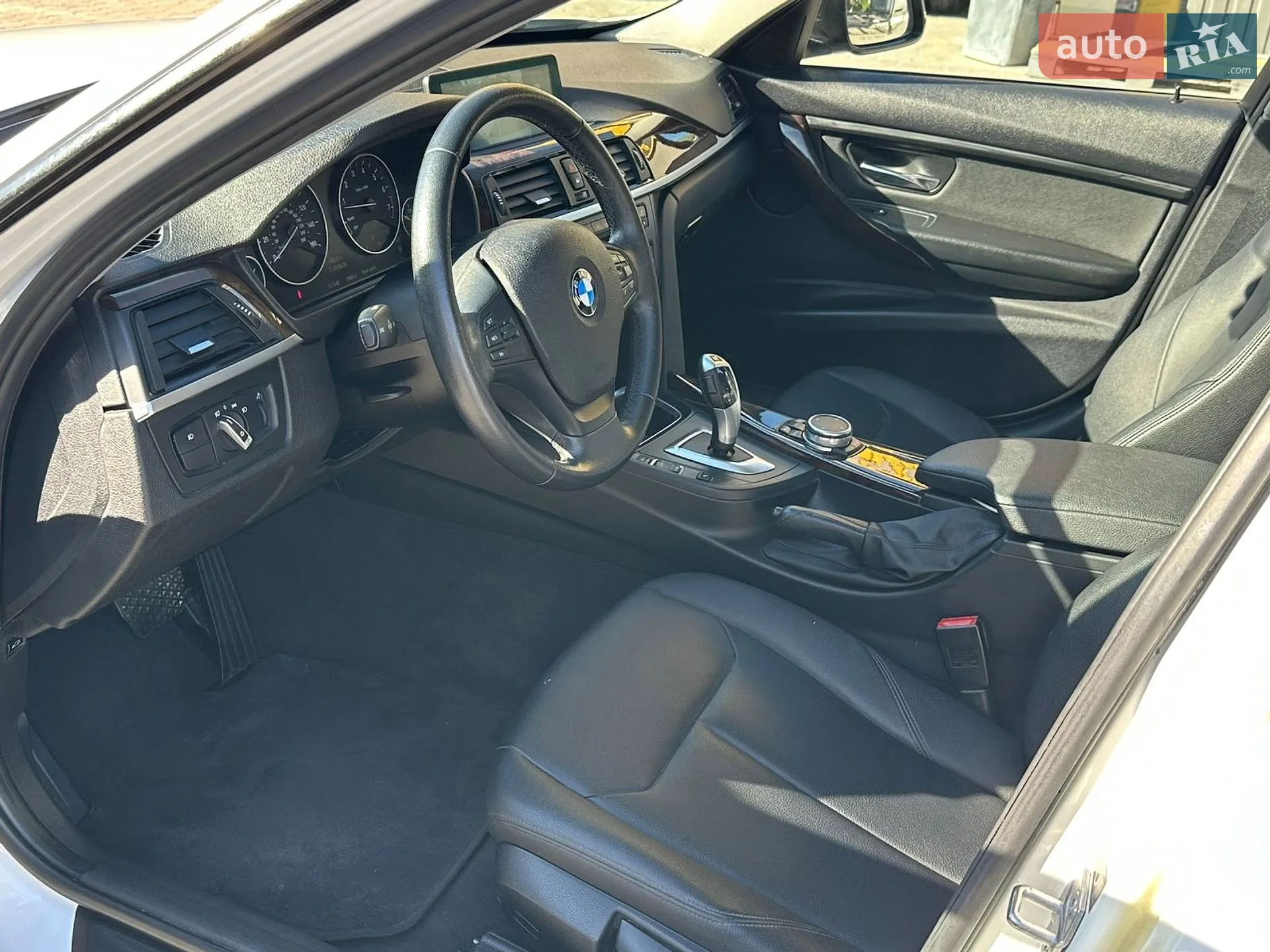 2015 BMW 3er - мініатюра 9
