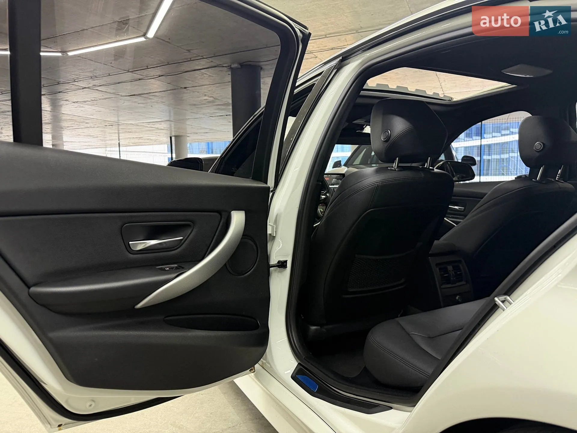 2015 BMW 3er - мініатюра 25