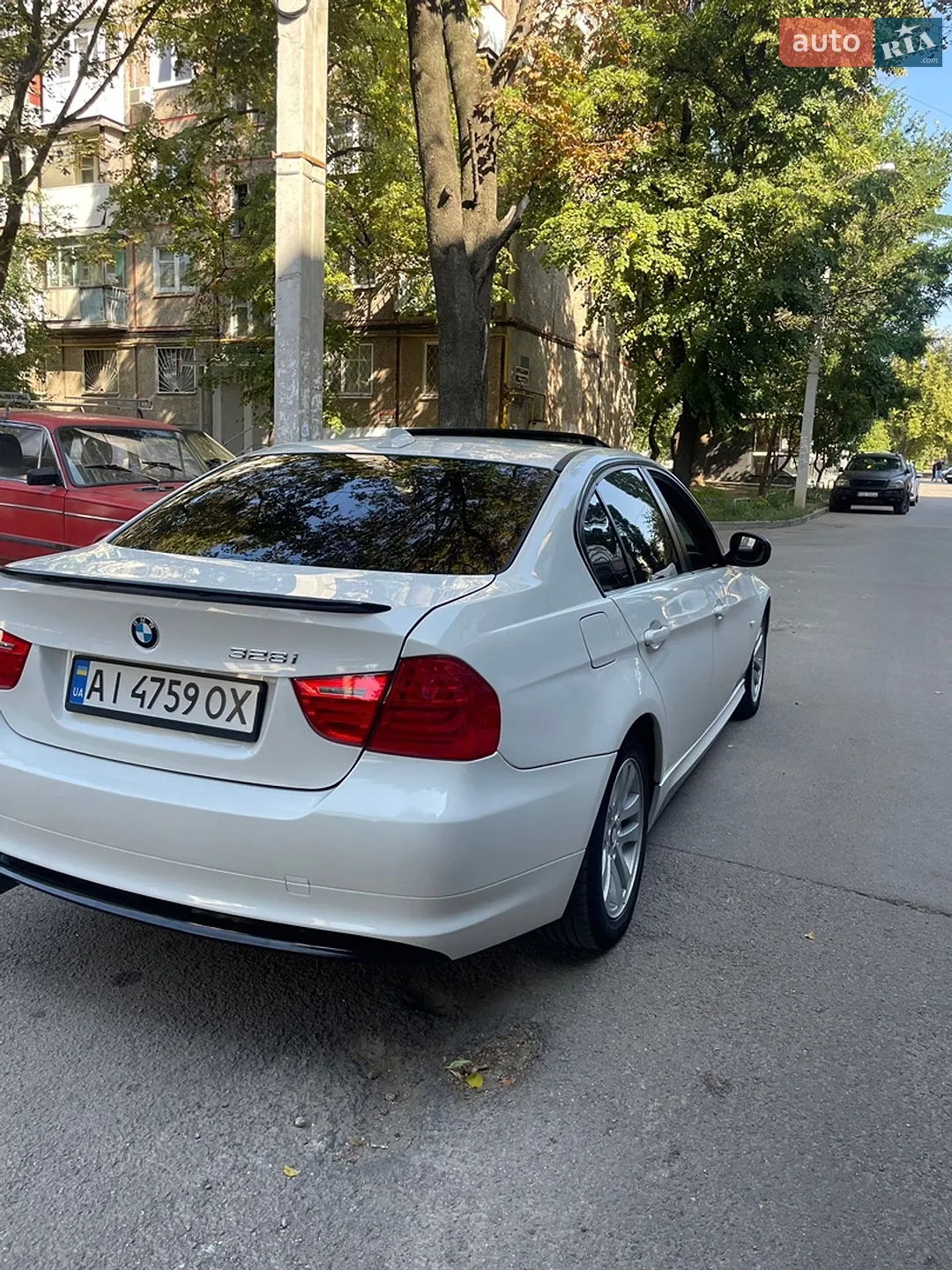2011 BMW 3er - мініатюра 11