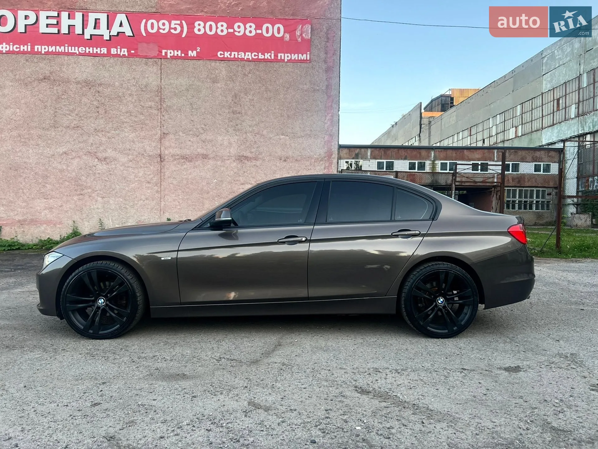 2012 BMW 3er - мініатюра 11