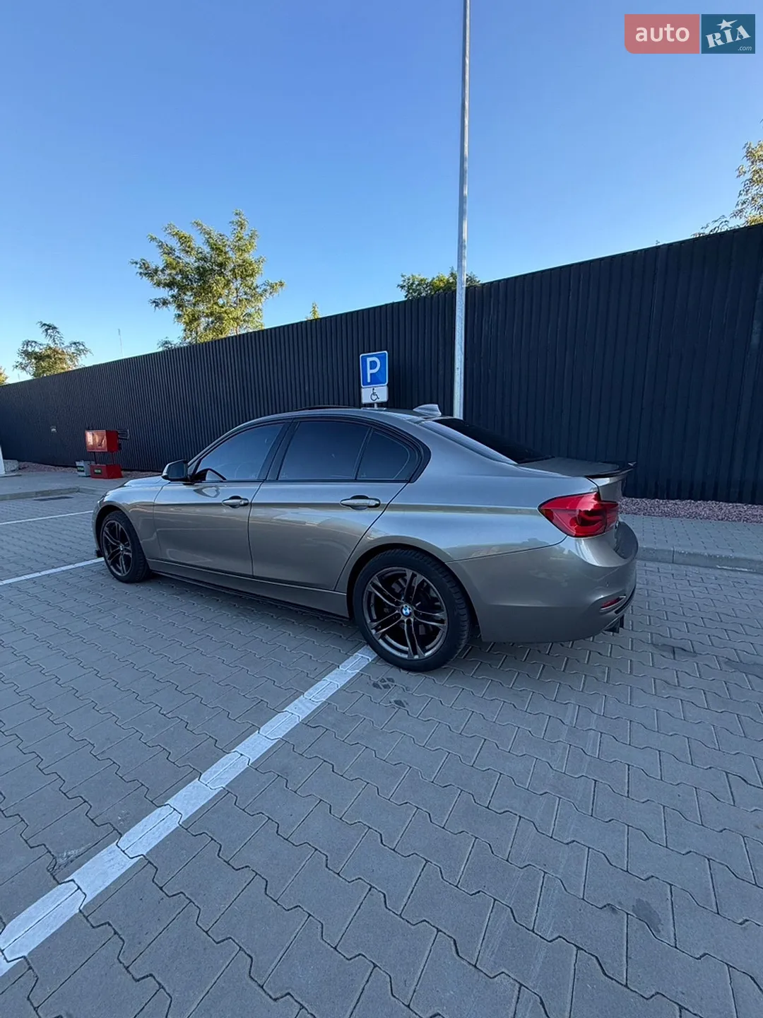 2017 BMW 3er - мініатюра 9