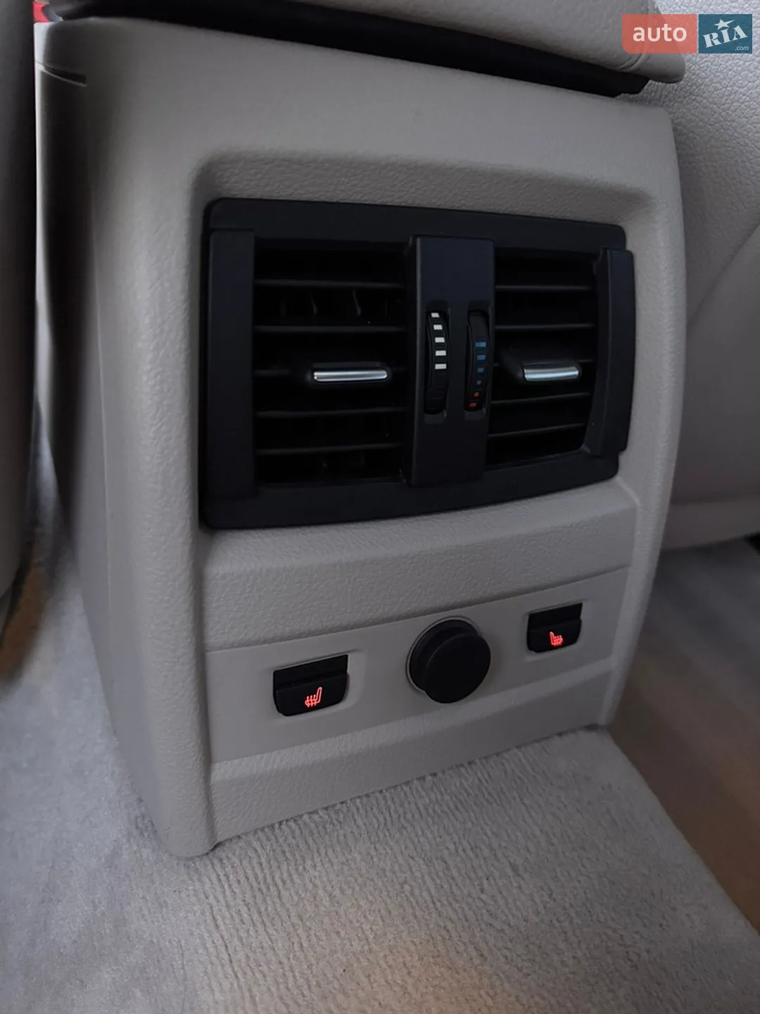 2012 BMW 3er - мініатюра 12