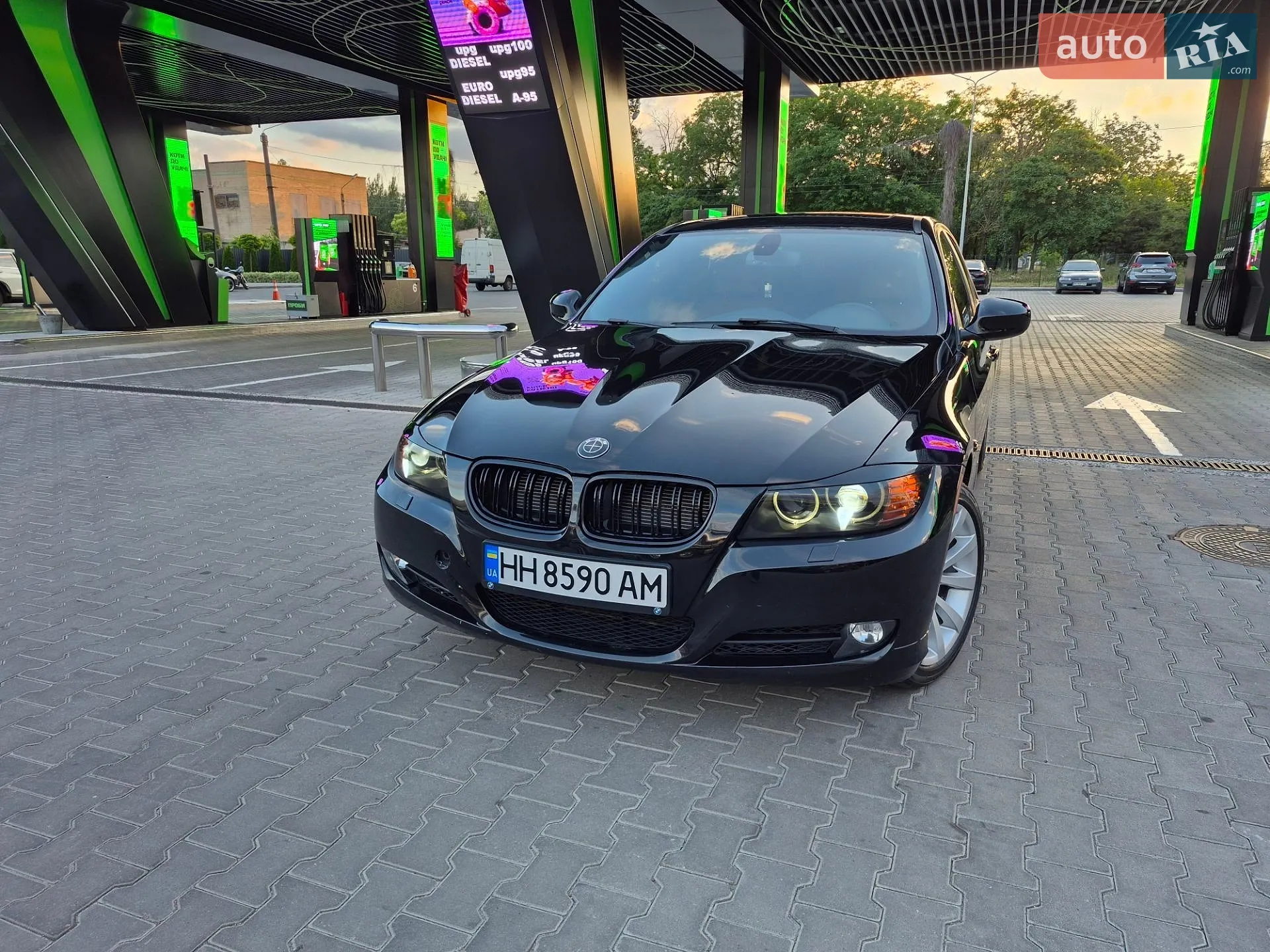 2010 BMW 3er - мініатюра 2