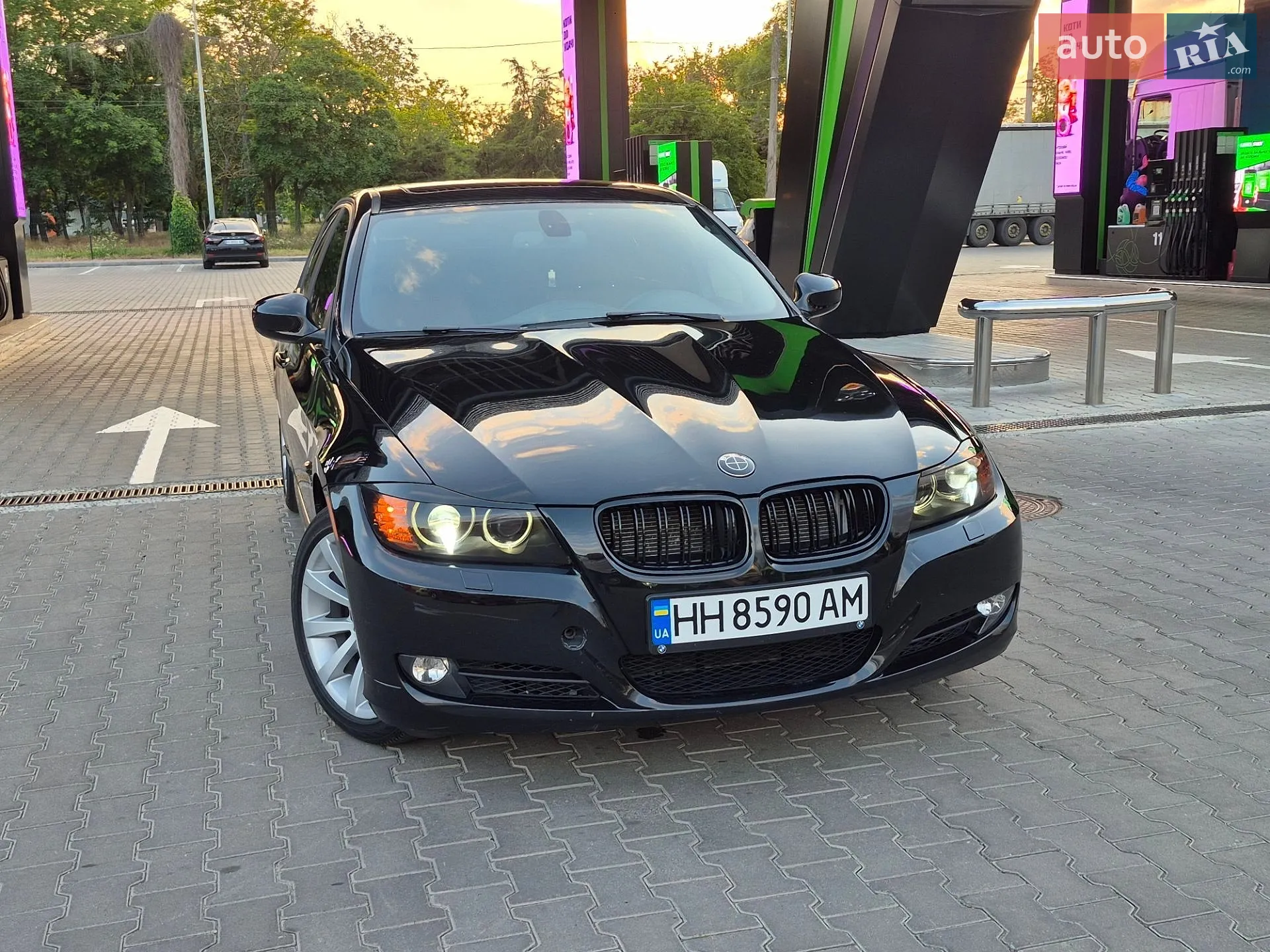 2010 BMW 3er - мініатюра 16