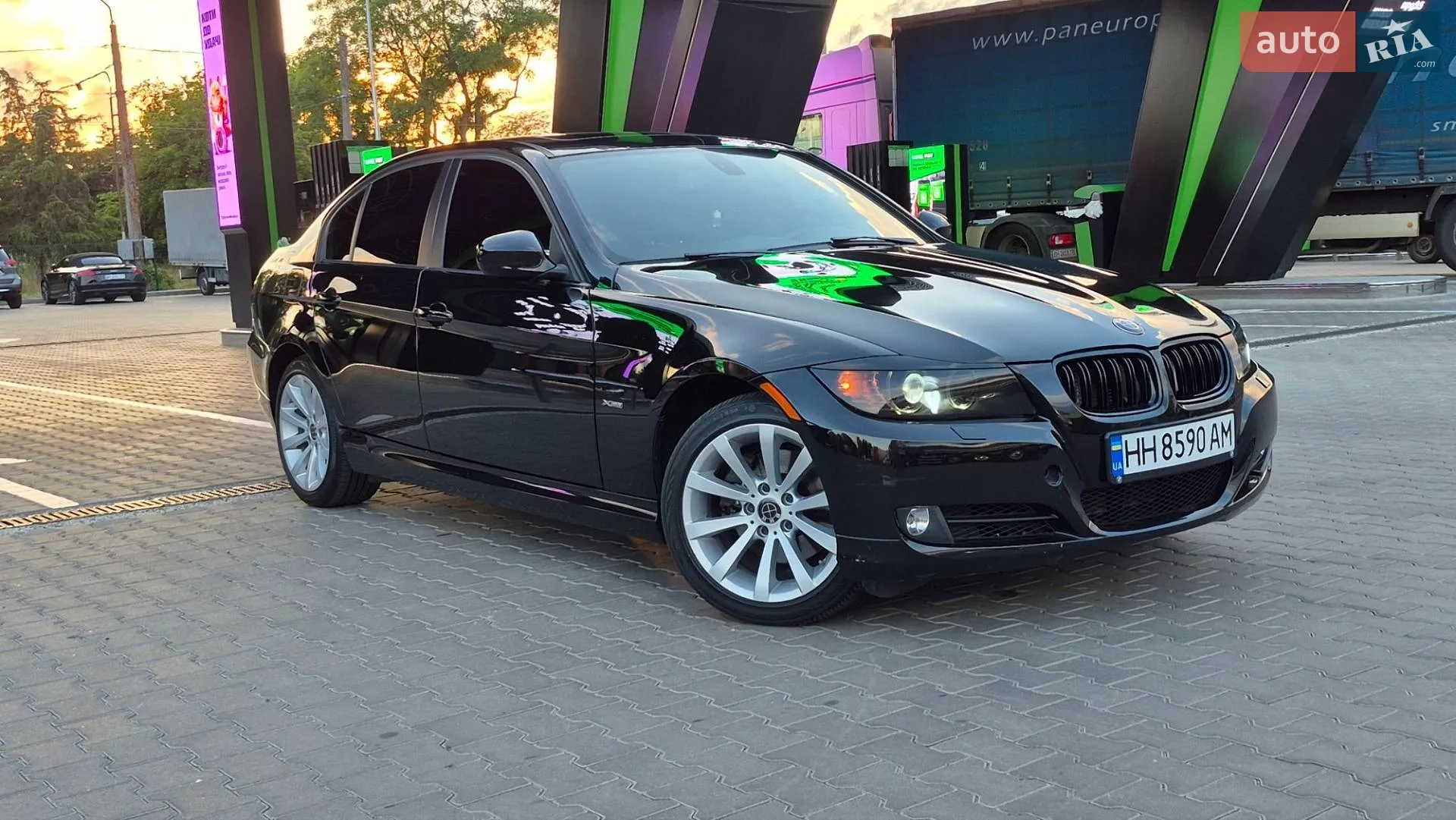 2010 BMW 3er - мініатюра 21