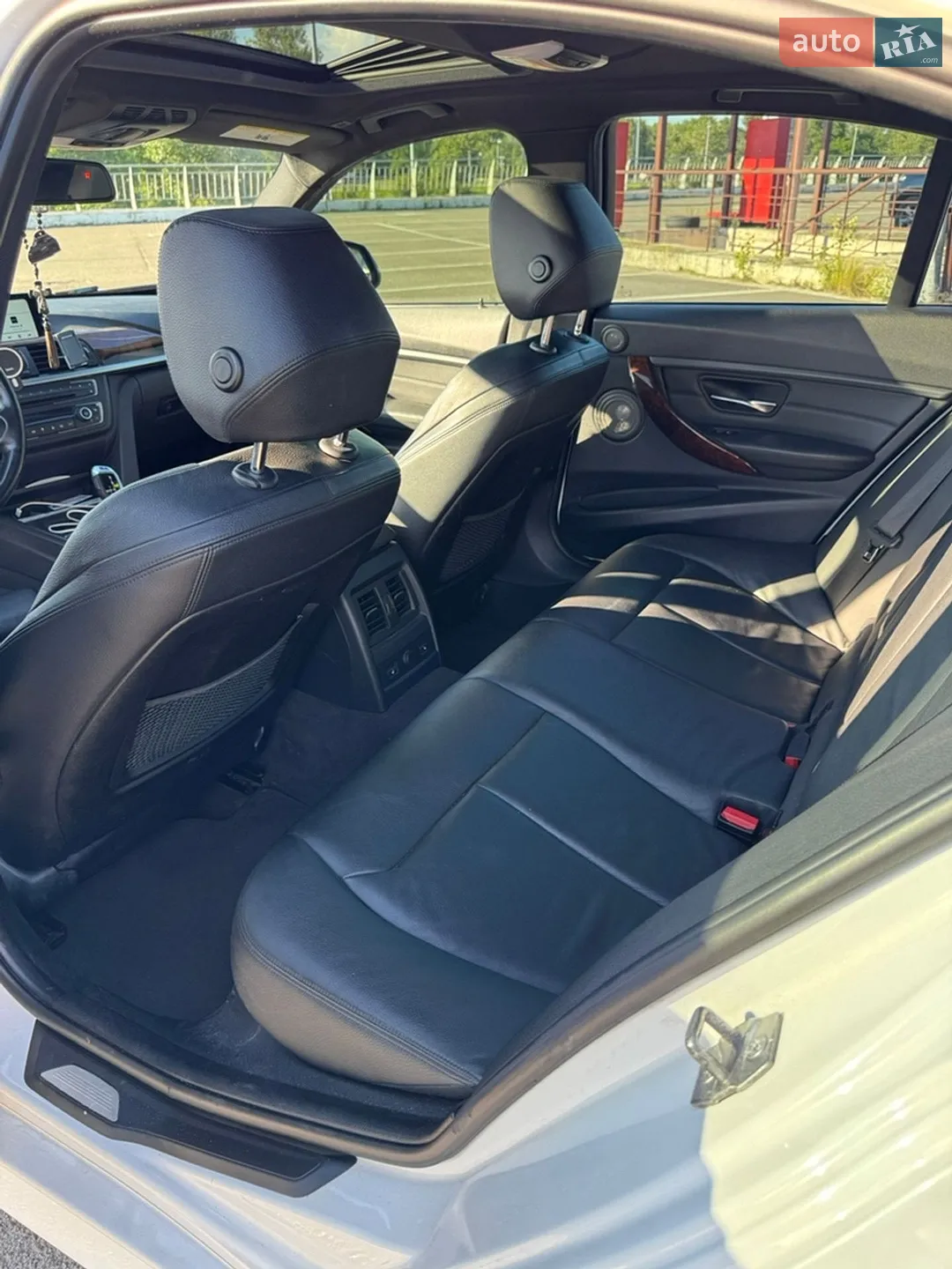 2012 BMW 3er - мініатюра 25