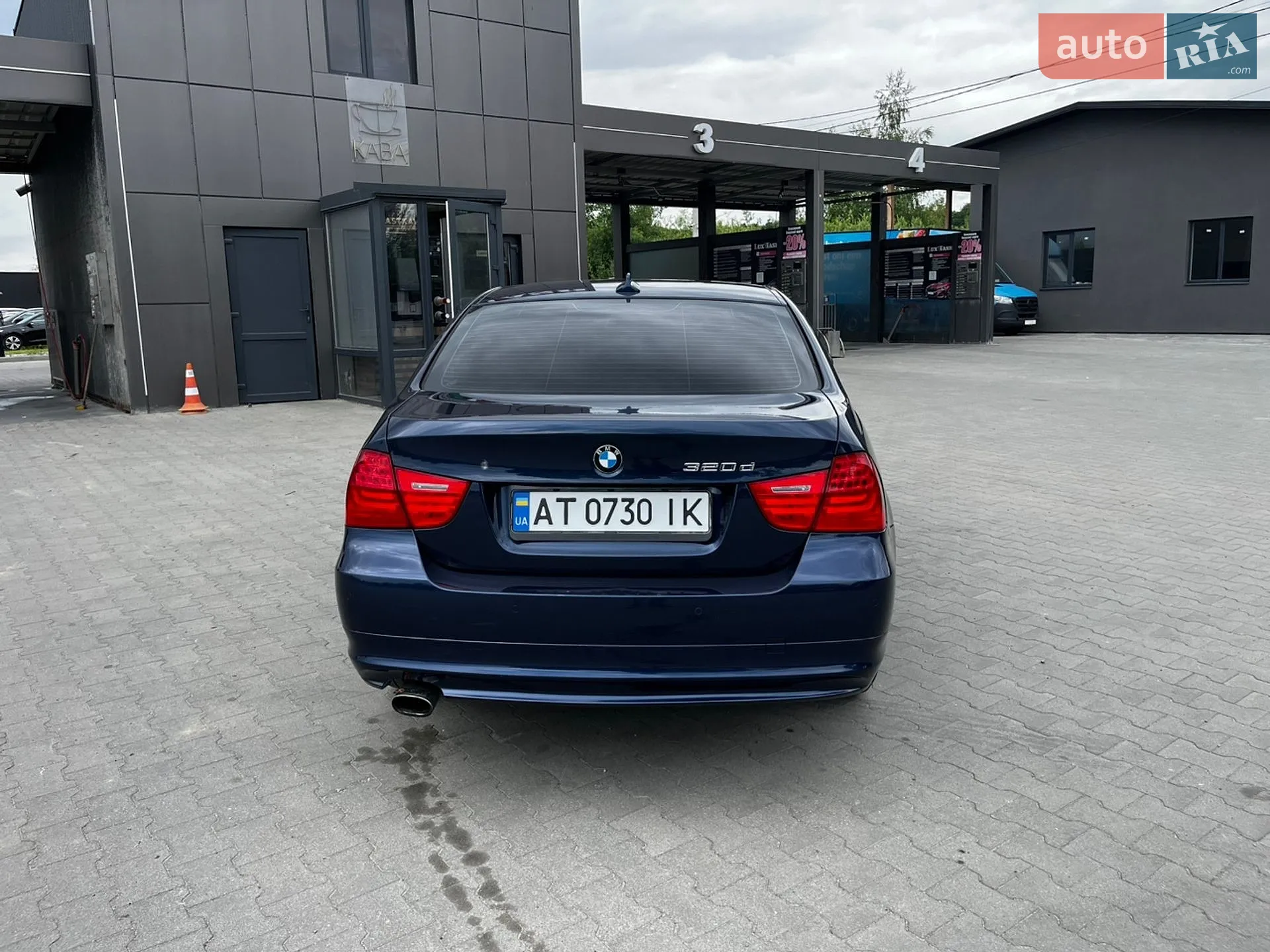 2011 BMW 3er - мініатюра 12