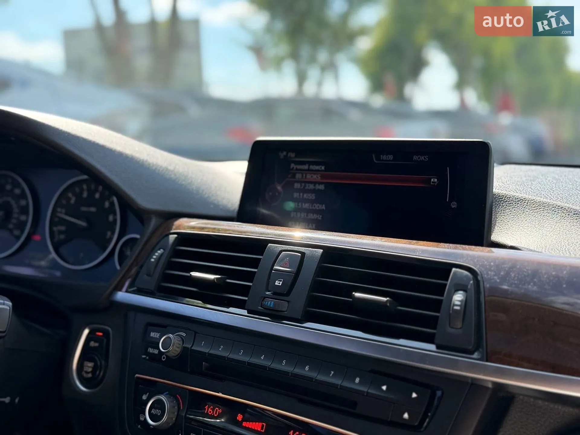 2015 BMW 3er - мініатюра 22