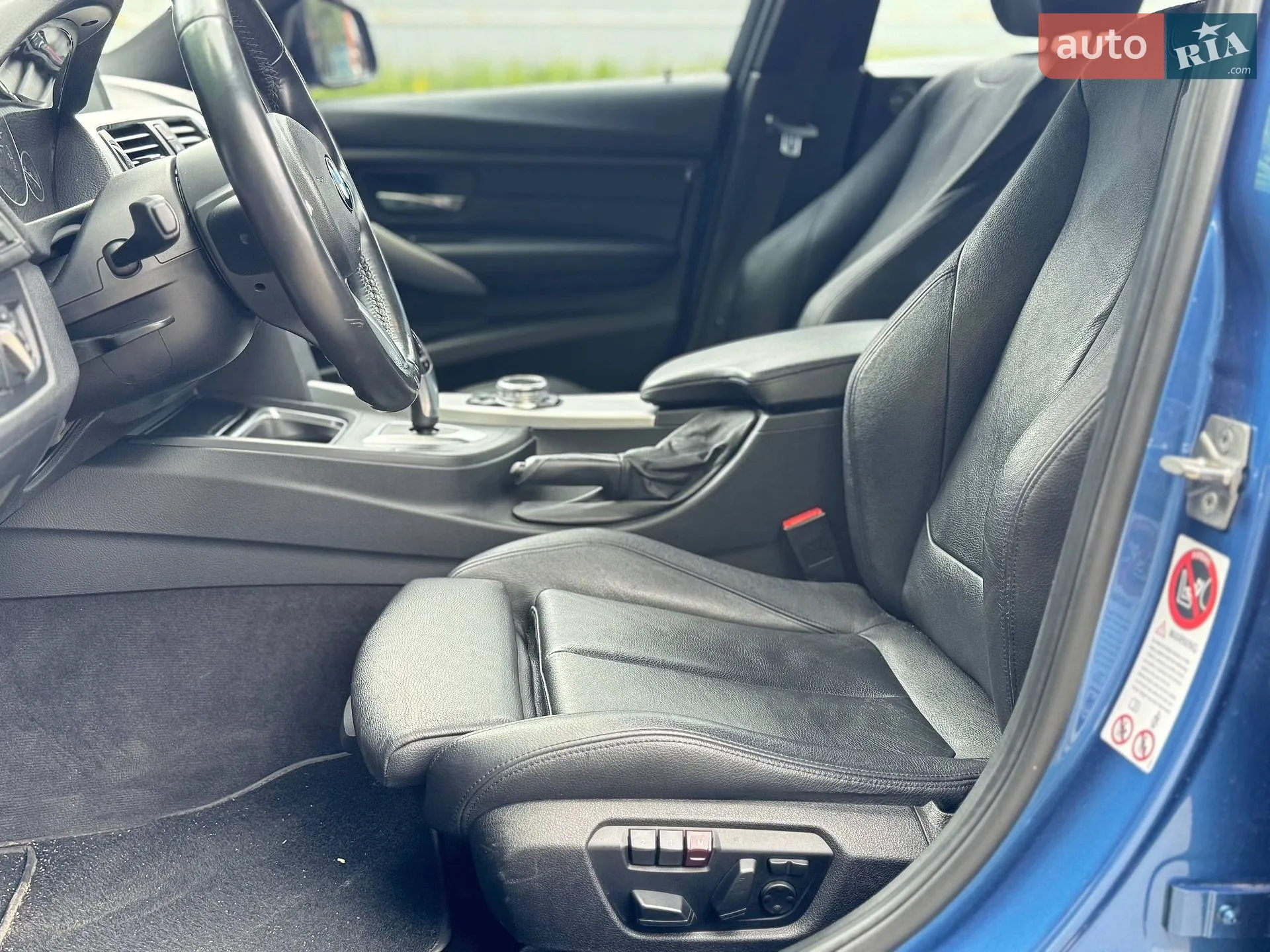 2013 BMW 3er - мініатюра 9