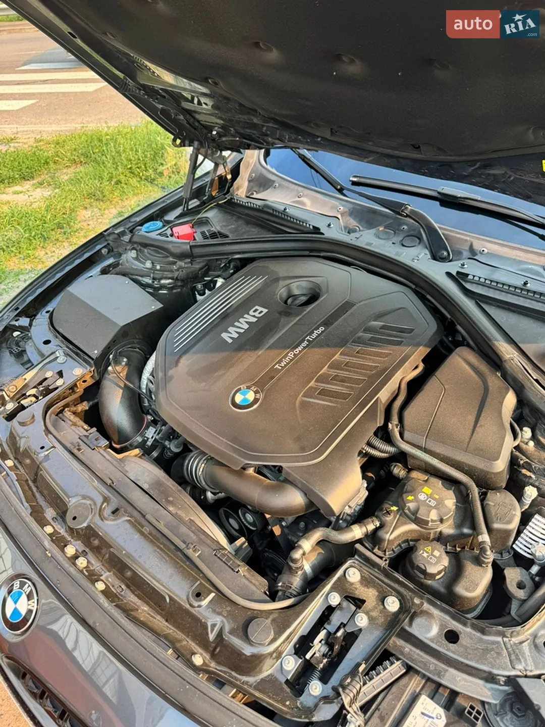 BMW 3 Series 2017 VIN WBA8B7G33HNU37816 фото оголошення 32 з 34