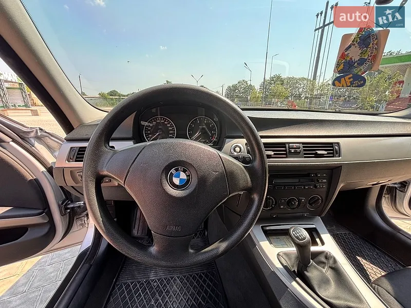 BMW 3 Series 2006 VIN WBAVA51000VA71653 фото оголошення 10 з 44