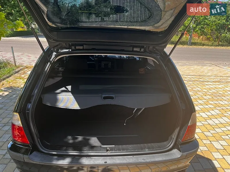 BMW 3 Series 2005 VIN WBAEL71080PR33945 фото оголошення 6 з 37