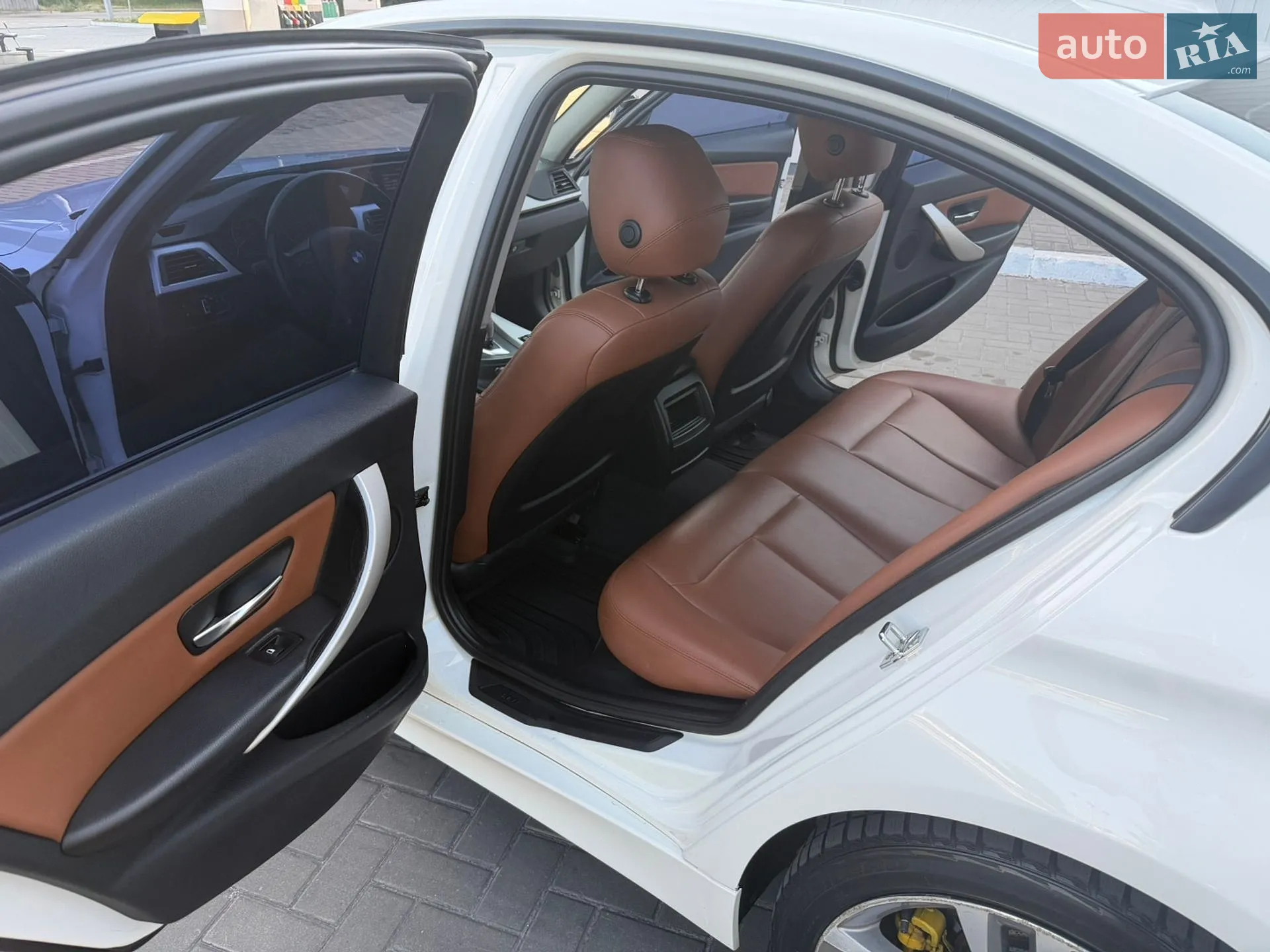 2012 BMW 3er - мініатюра 14