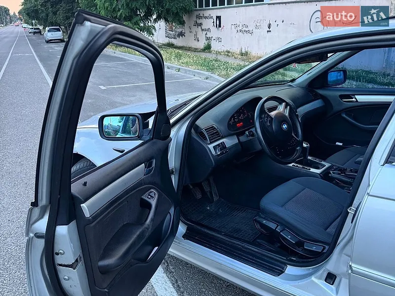 BMW 3 Series 2002 VIN WBAAS71040CH34645 фото оголошення 8 з 39