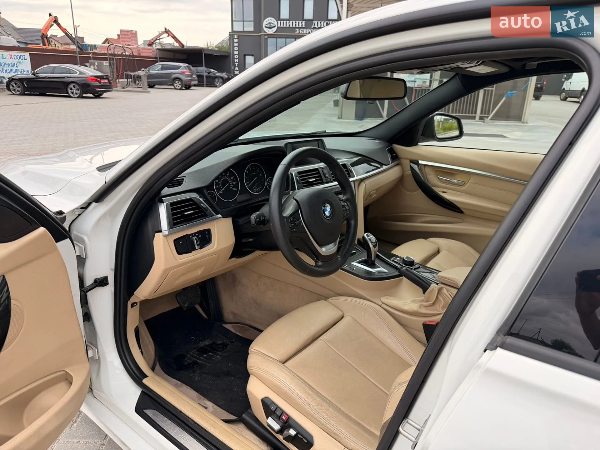 2015 BMW 3er - мініатюра 9