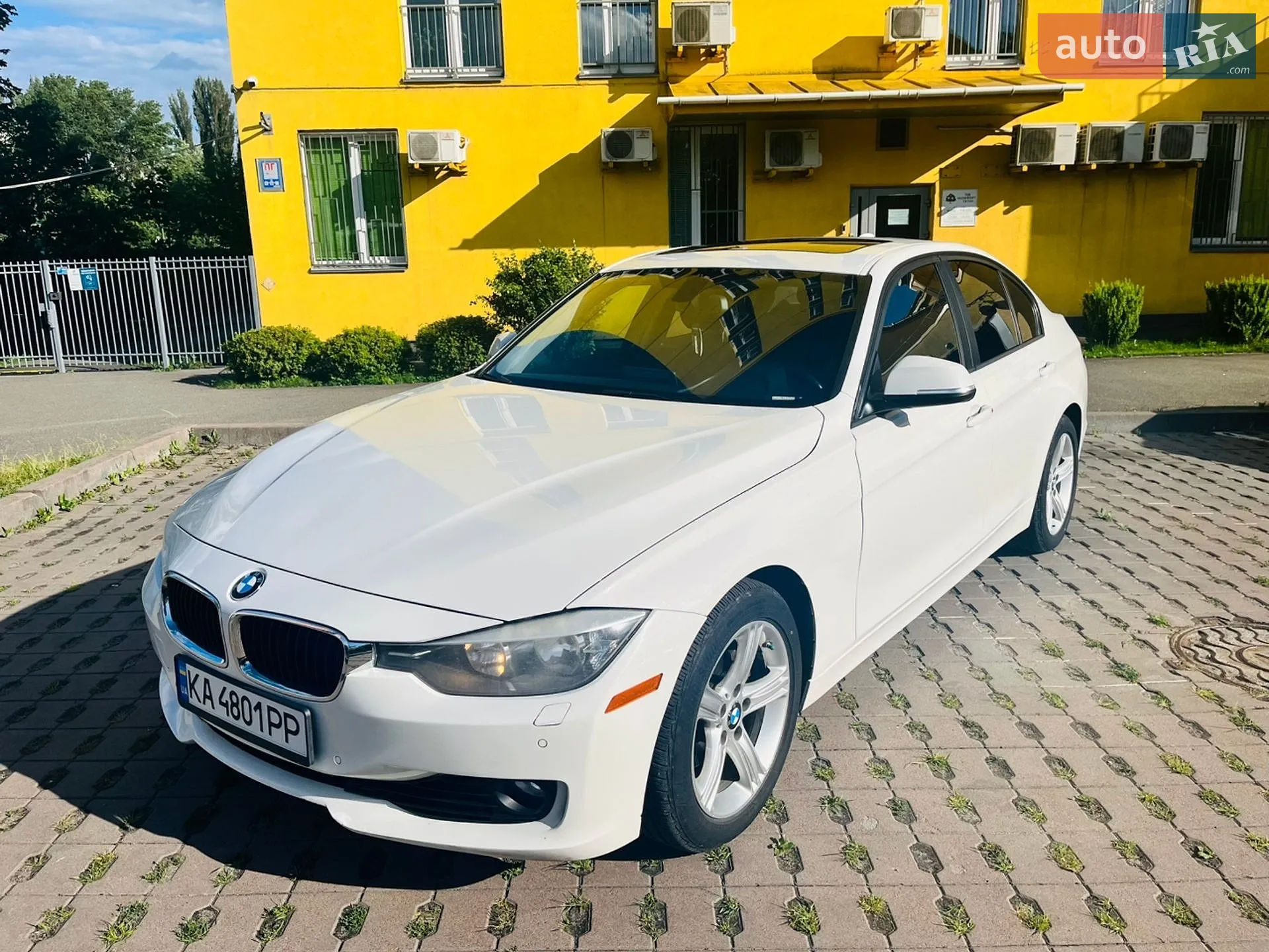 2013 BMW 3er - мініатюра 2