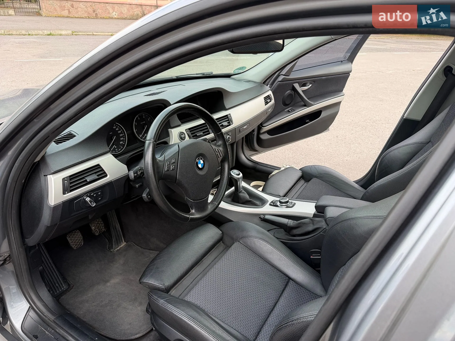 2011 BMW 3er - мініатюра 8