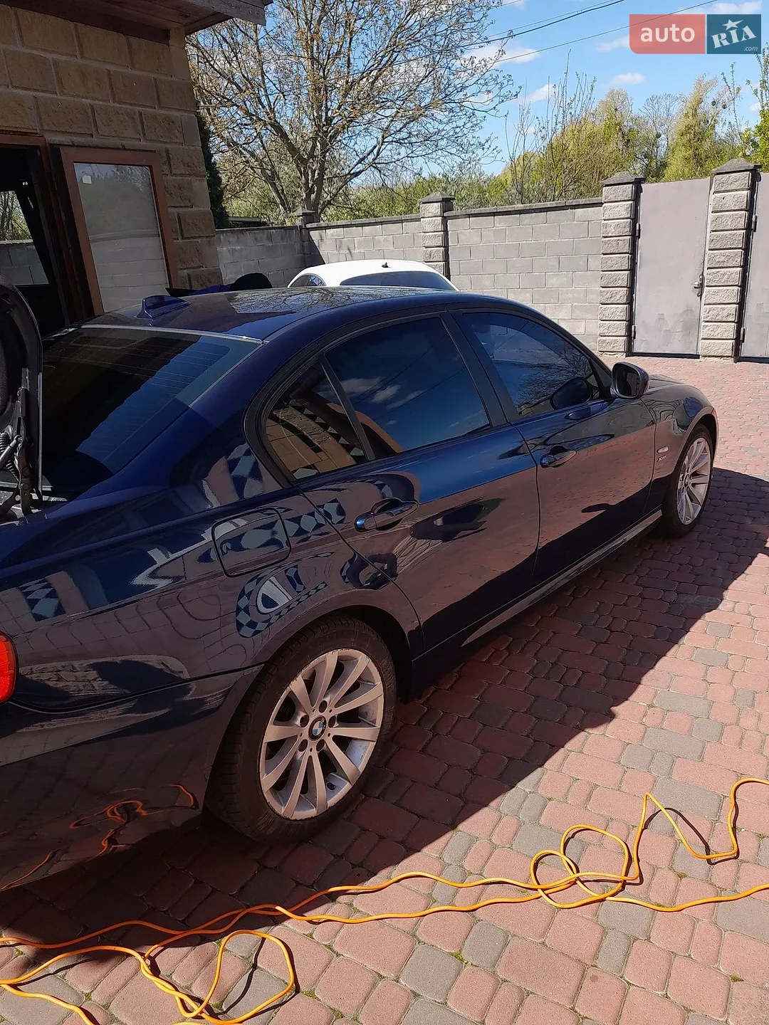 2011 BMW 3er - мініатюра 2