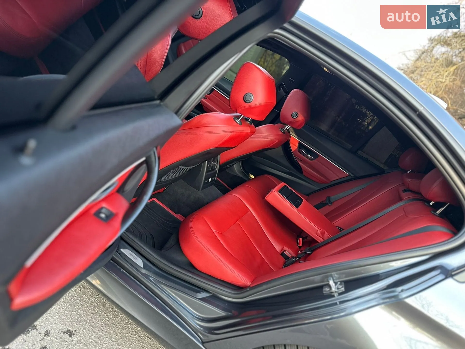 BMW 3 Series 2012 VIN WBA3A5C51CF259190 фото оголошення 31 з 58