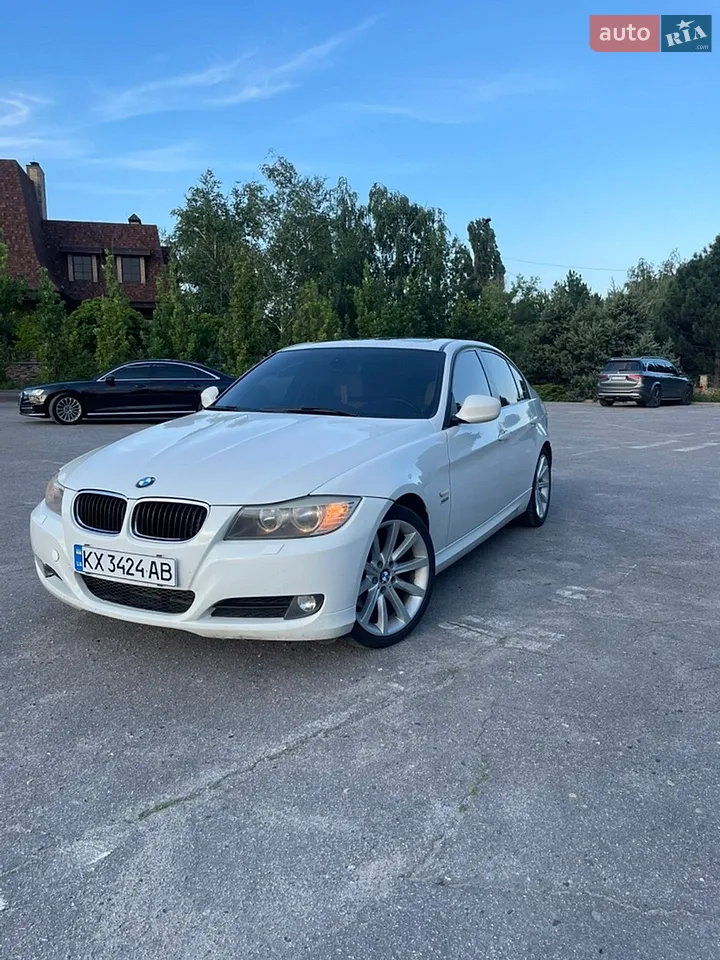 2010 BMW 3er - мініатюра 26