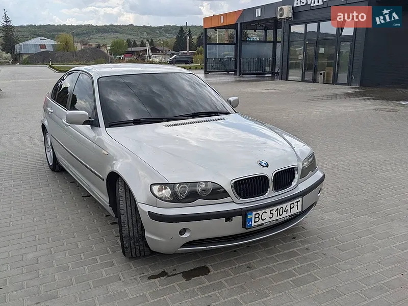 BMW 3 Series 2004