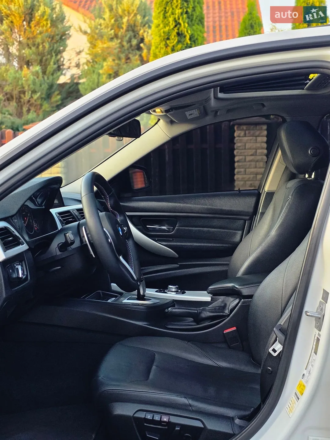 2012 BMW 3er - мініатюра 27