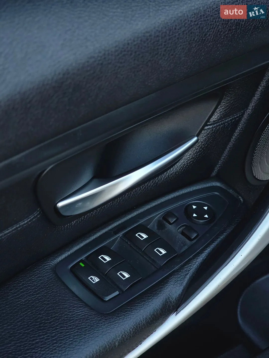 2012 BMW 3er - мініатюра 29