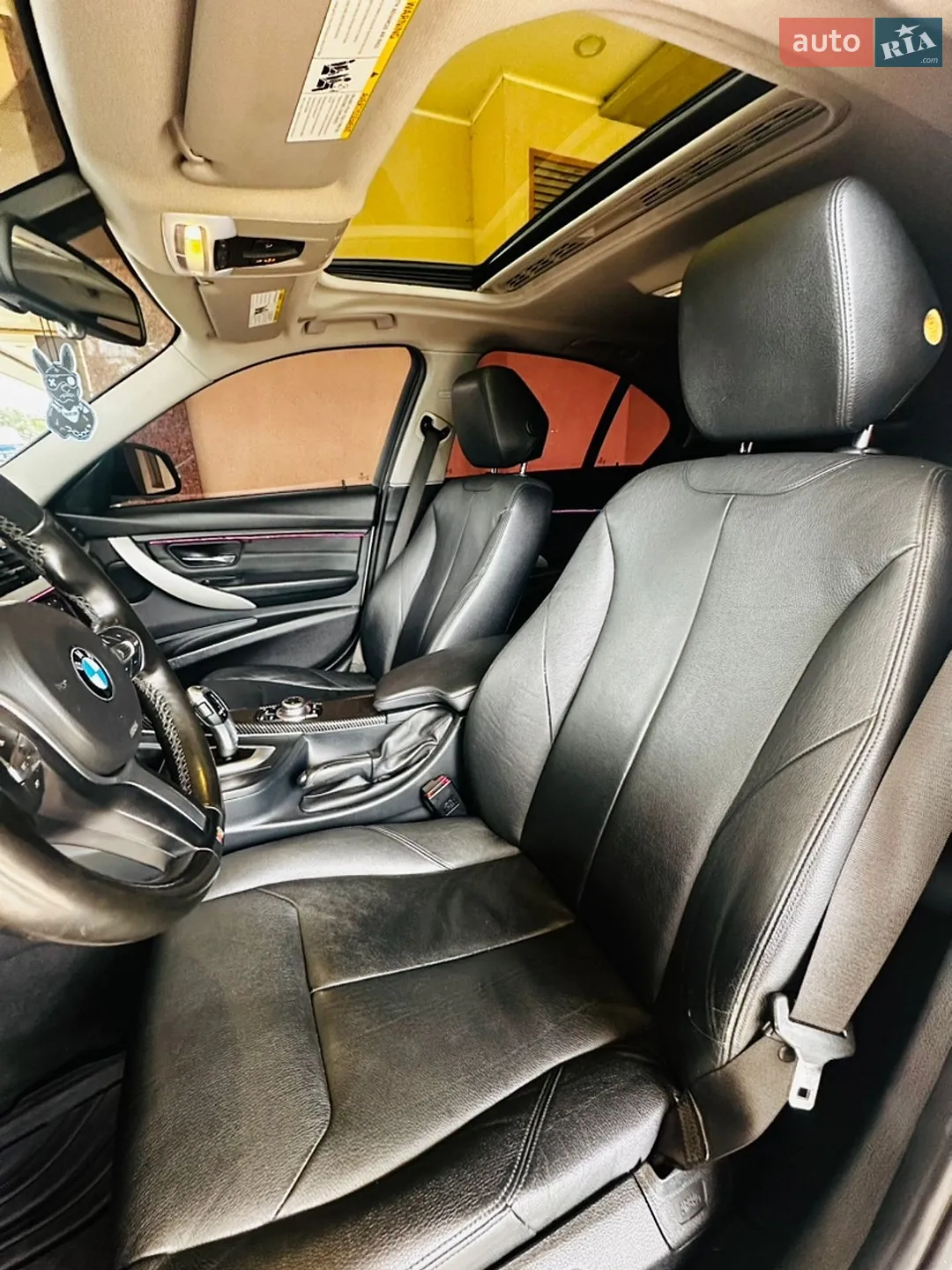 2012 BMW 3er - мініатюра 23