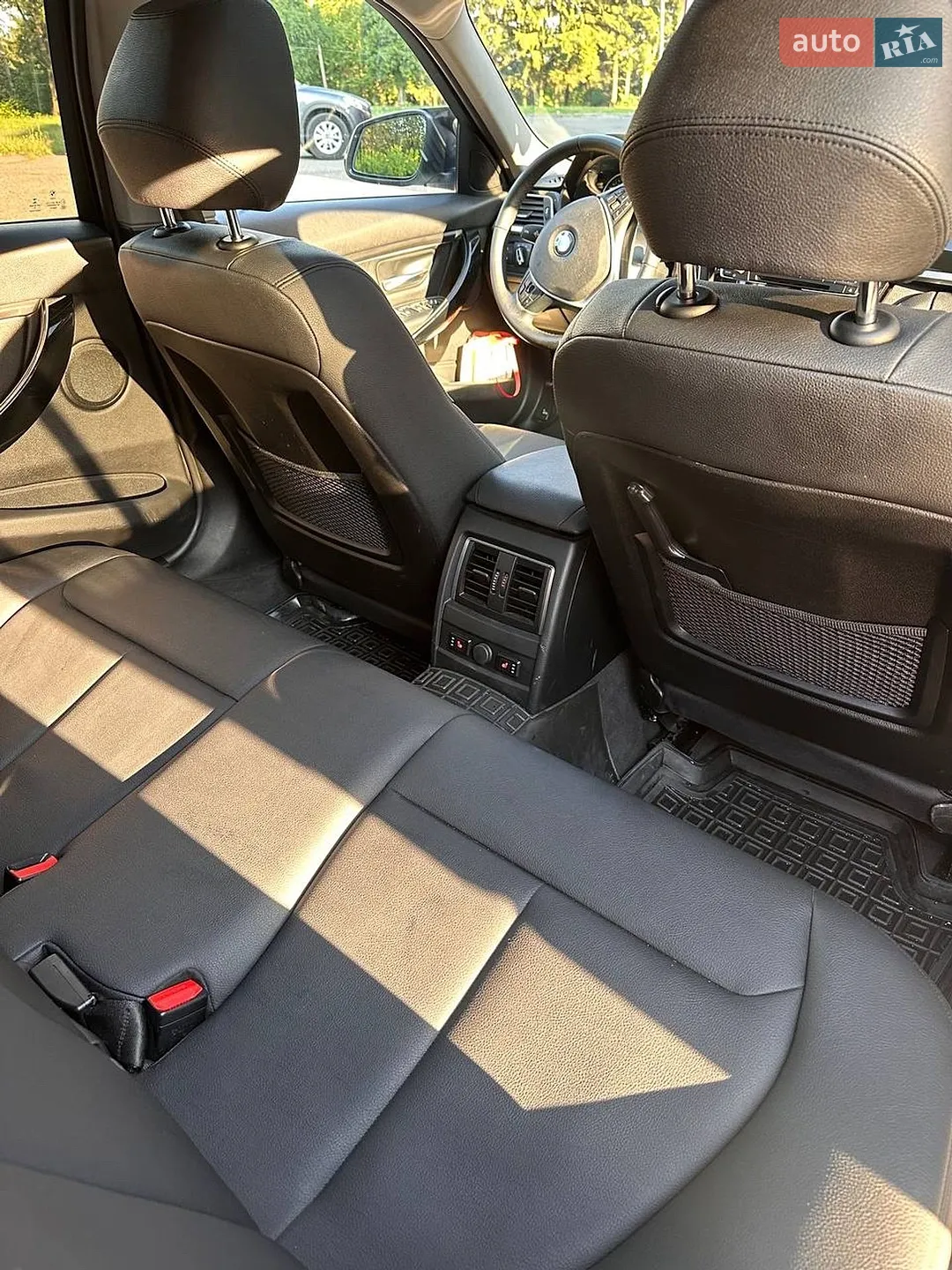 2016 BMW 3er - мініатюра 10