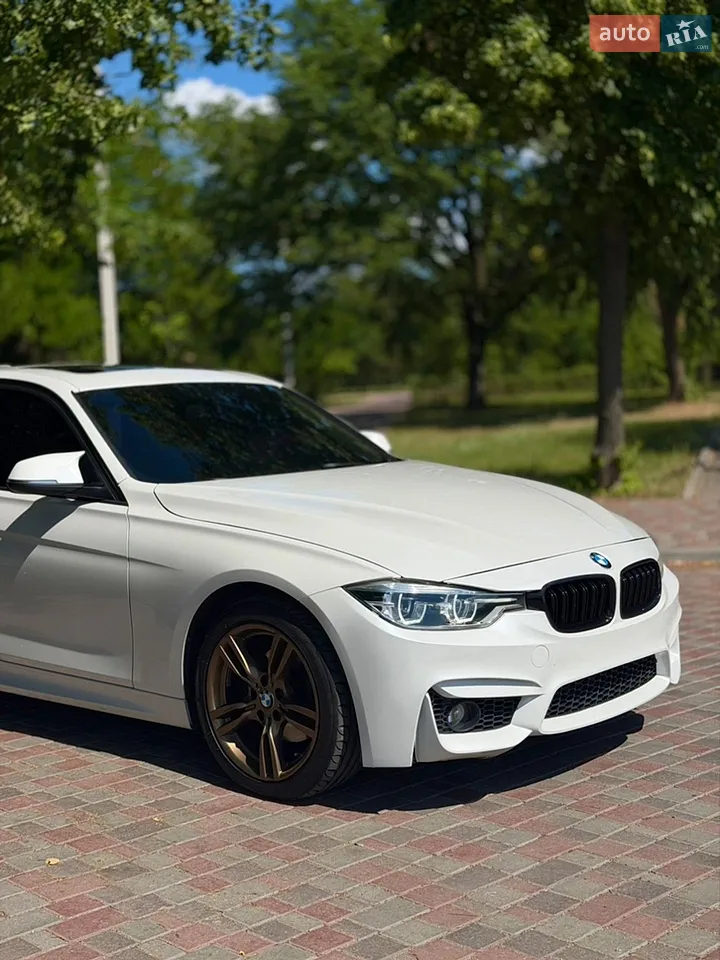 2011 BMW 3er - мініатюра 18