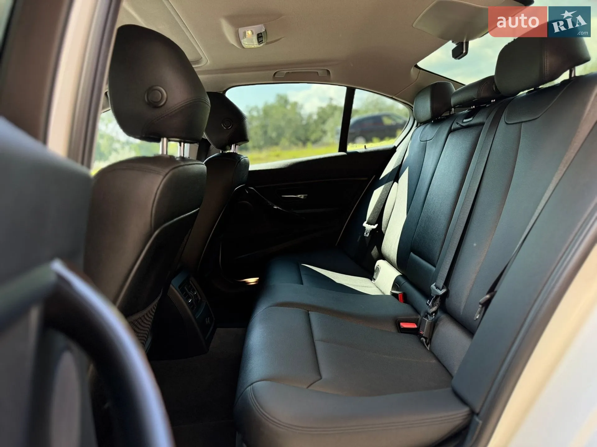 2015 BMW 3er - мініатюра 15