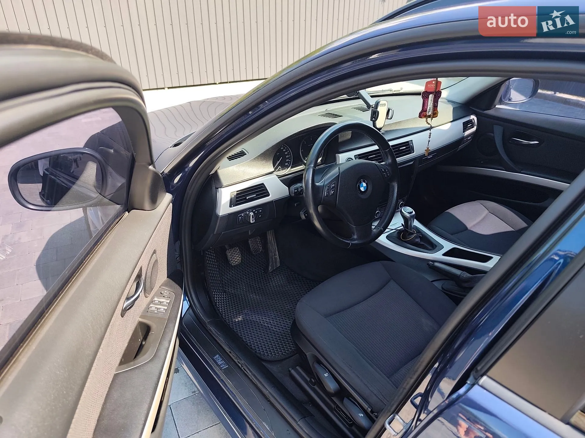 2011 BMW 3er - мініатюра 18
