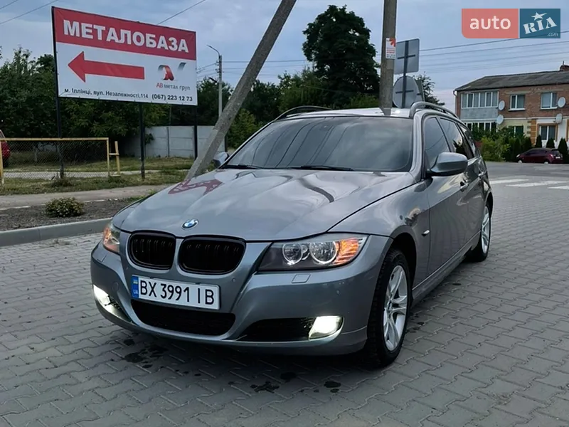BMW 3 Series 2010