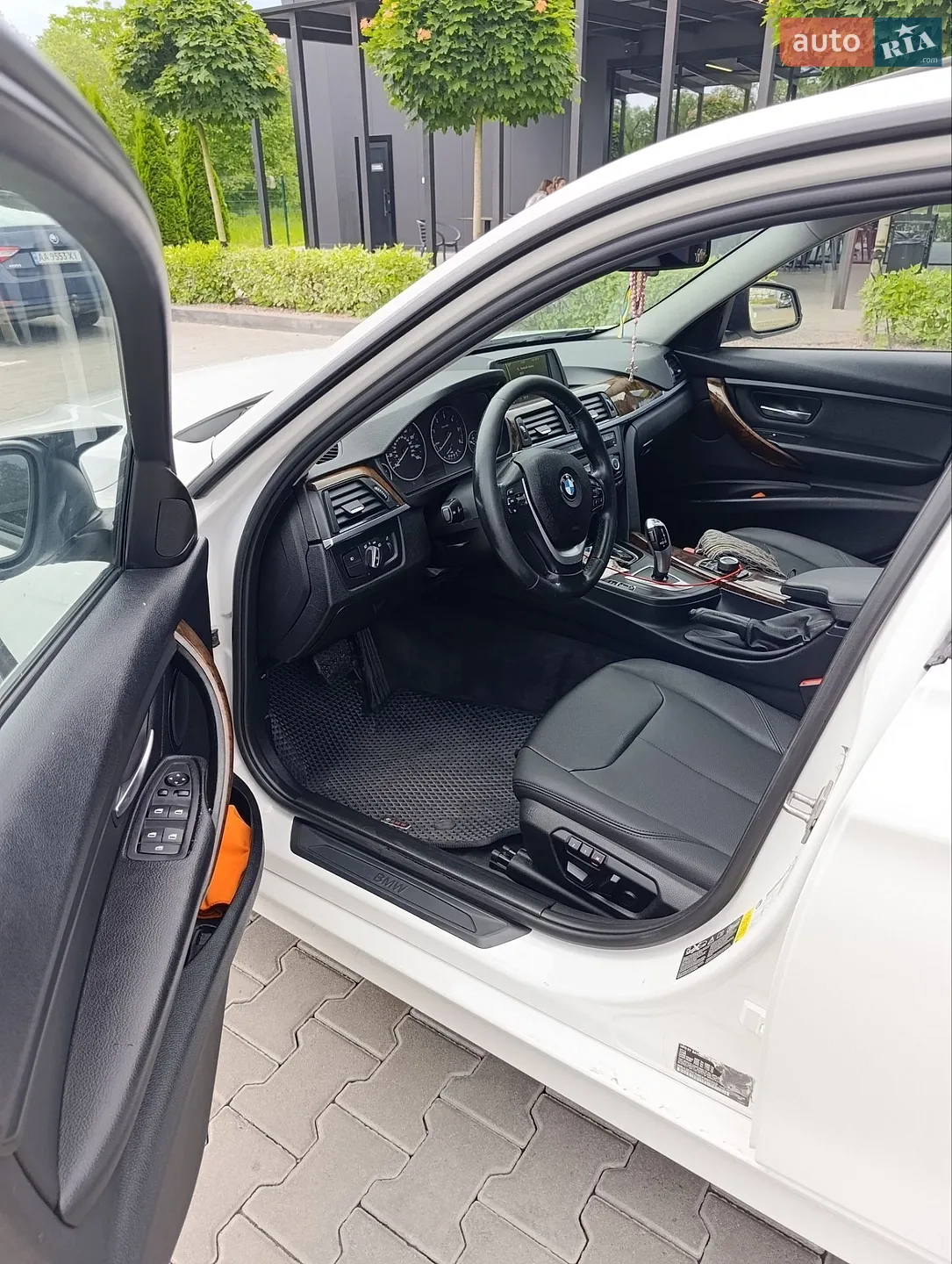 2013 BMW 3er - мініатюра 11