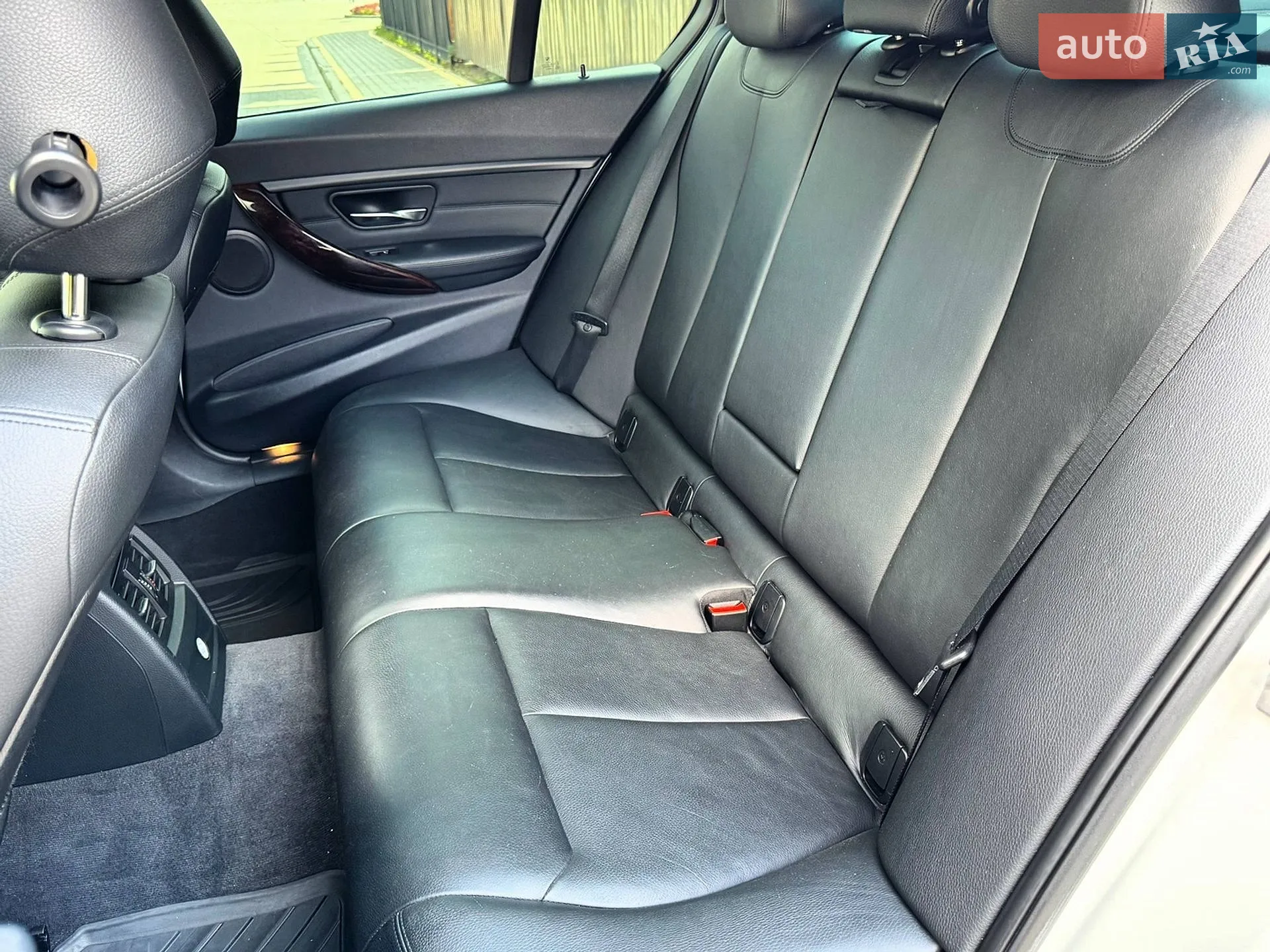 2014 BMW 3er - мініатюра 28