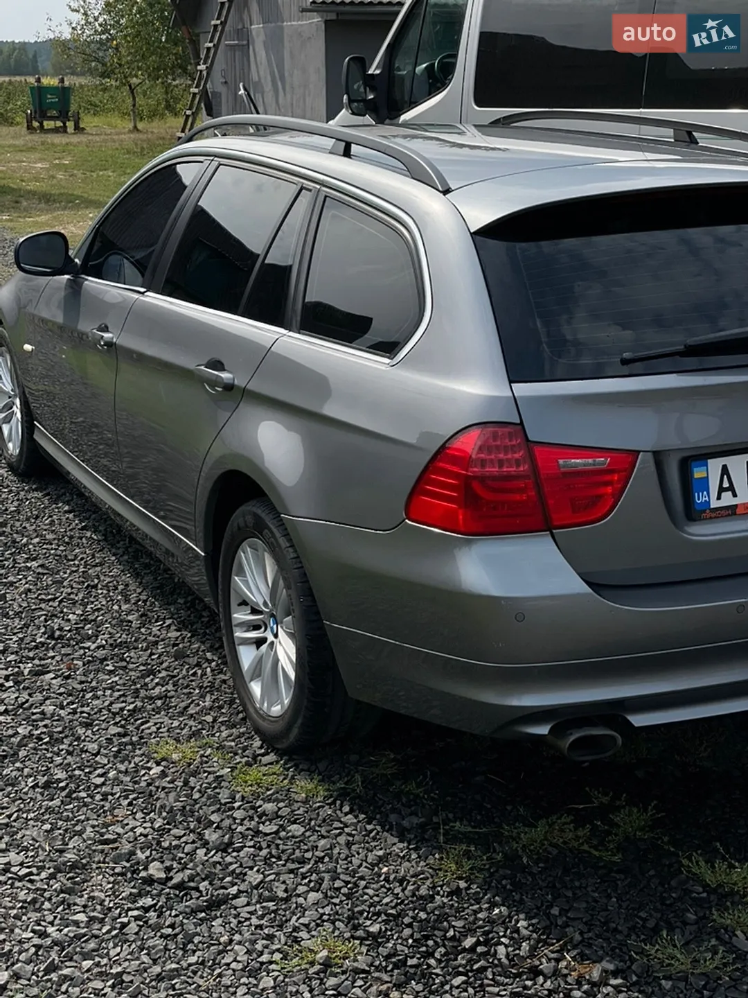 2010 BMW 3er - мініатюра 11