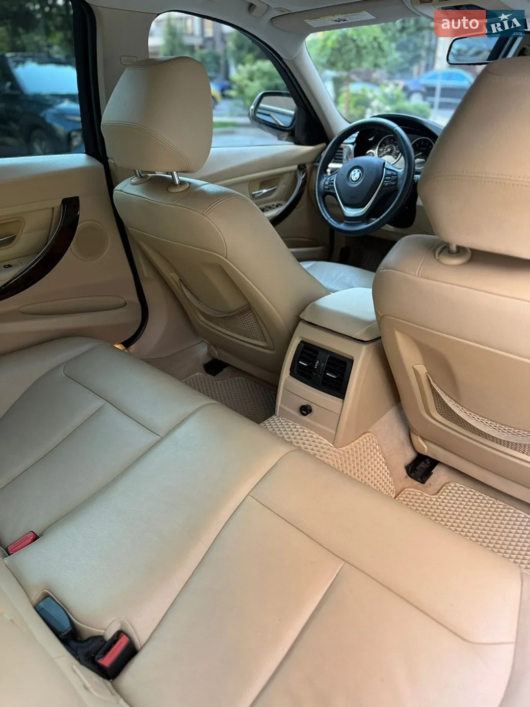 2013 BMW 3er - мініатюра 13
