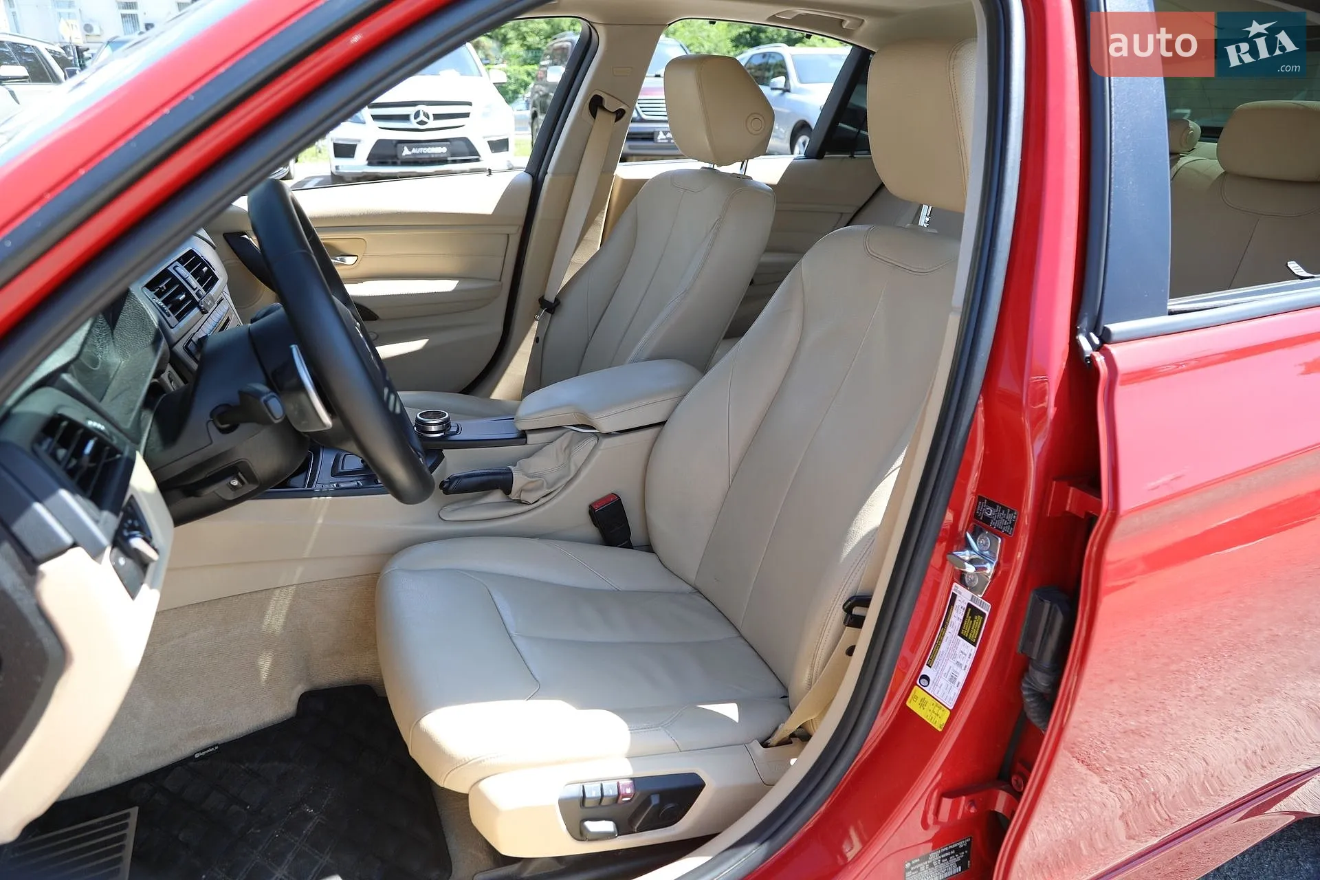 2012 BMW 3er - мініатюра 14