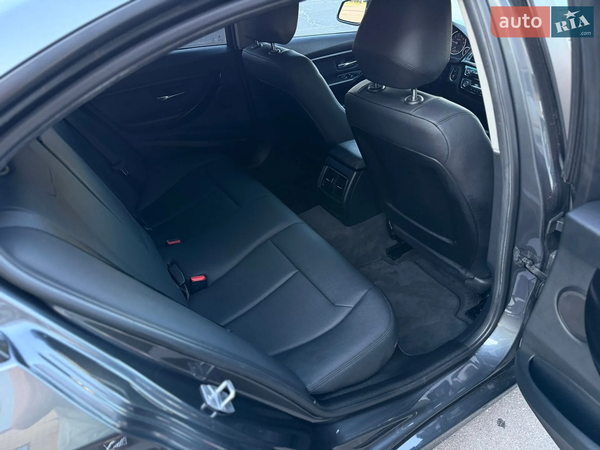 2016 BMW 3er - мініатюра 18