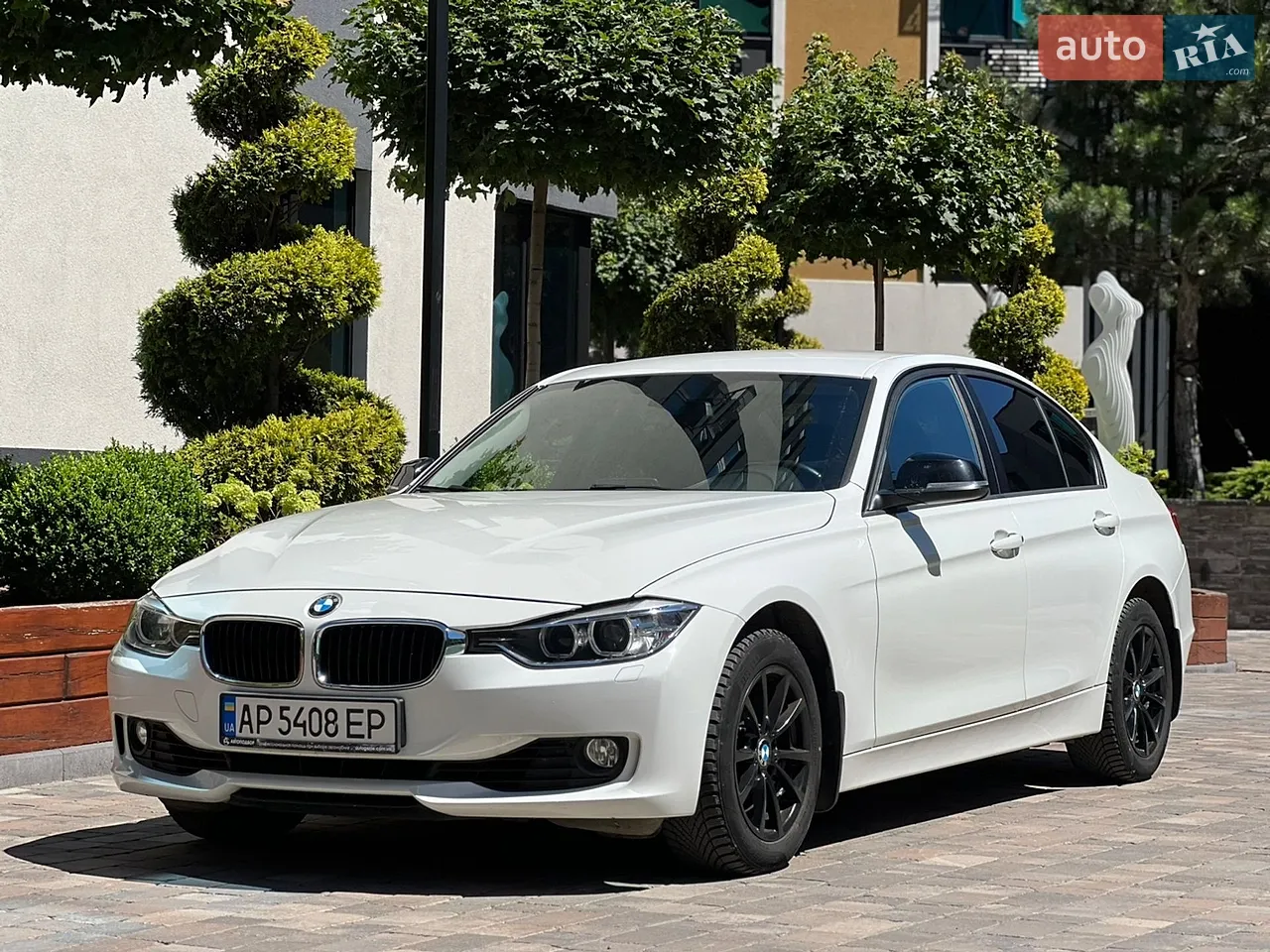 2012 BMW 3er - мініатюра 21