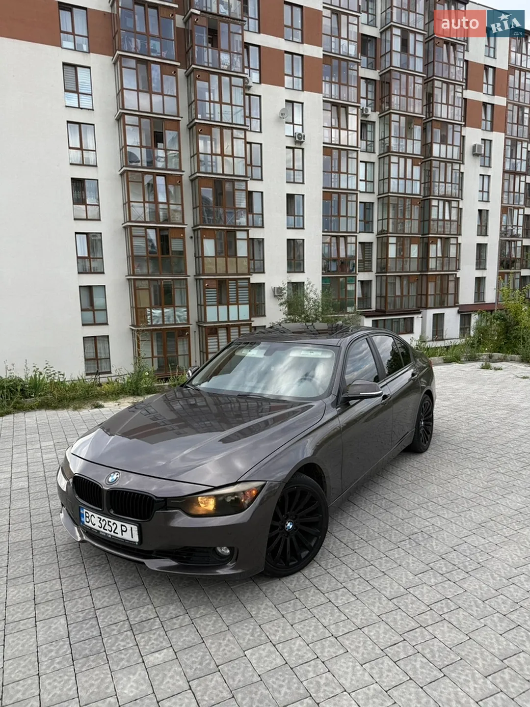 2013 BMW 3er - мініатюра 2