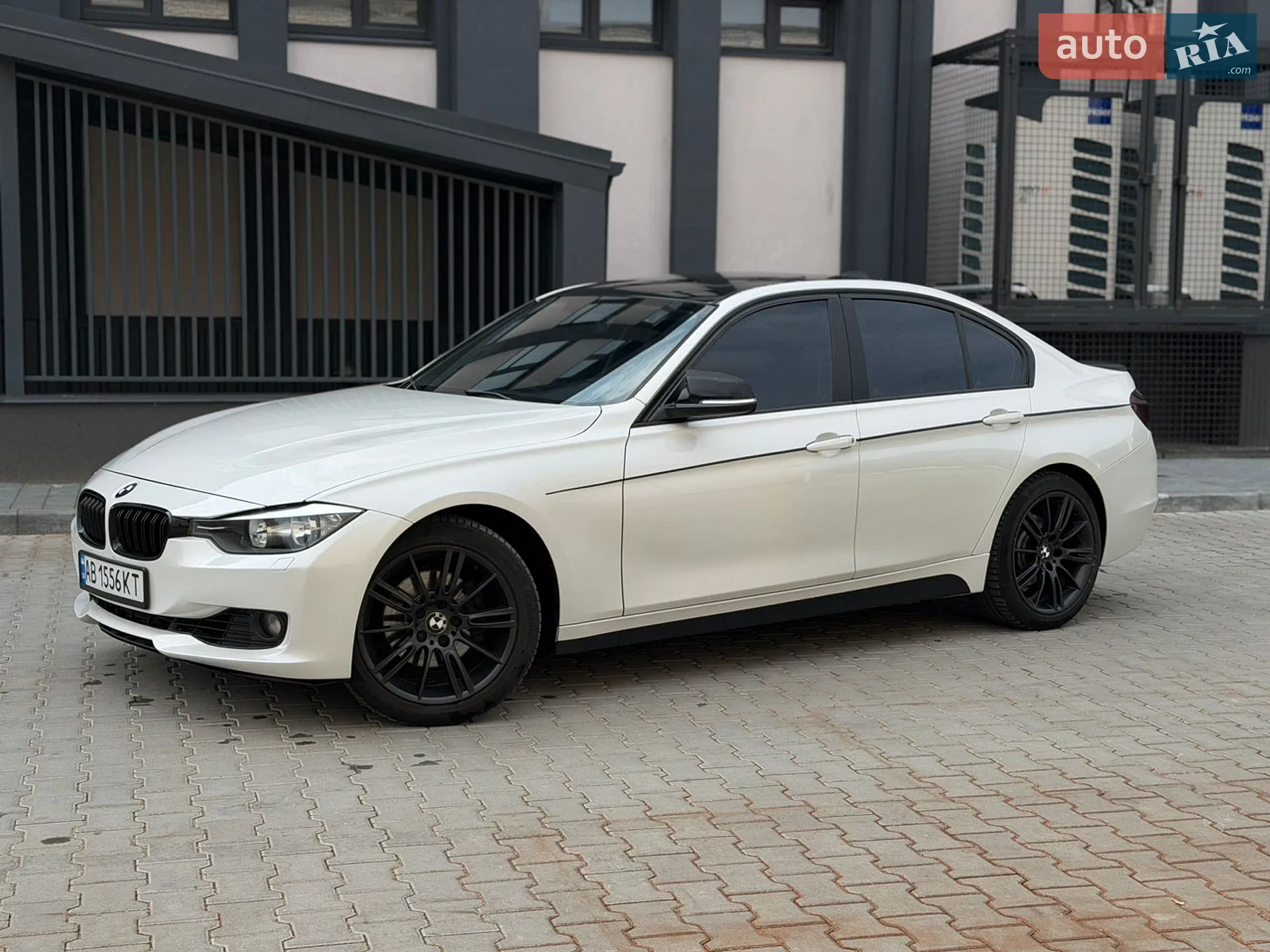 2012 BMW 3er - мініатюра 2