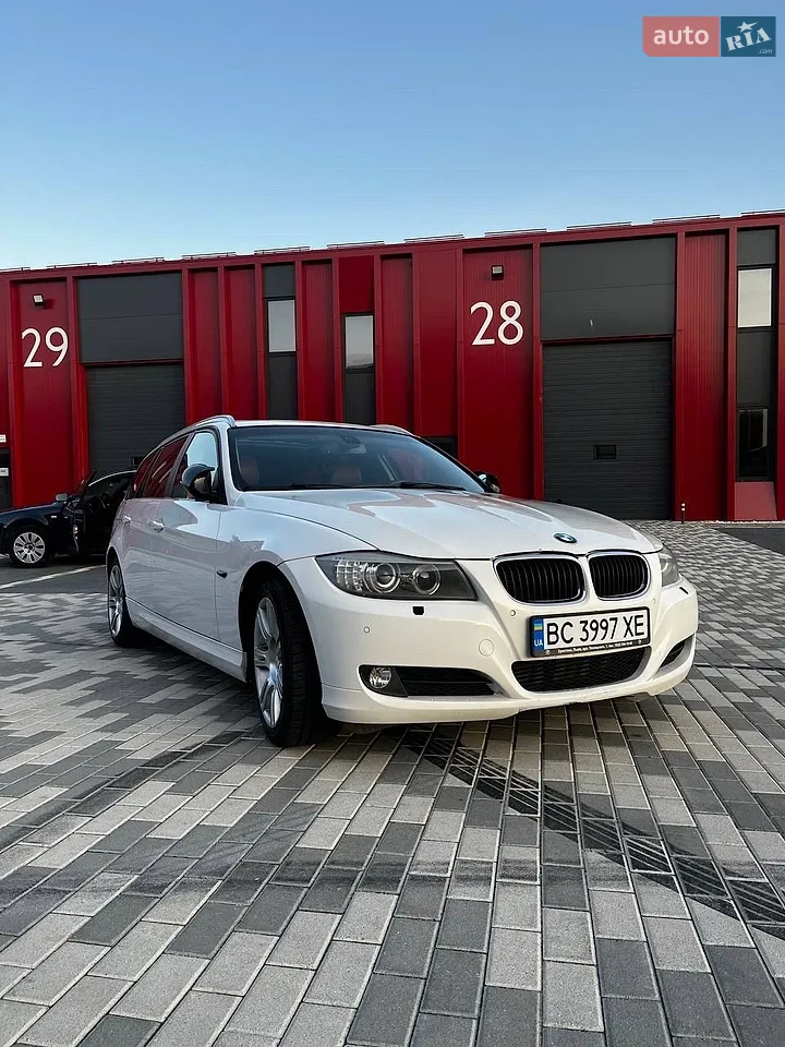 2010 BMW 3er - мініатюра 17