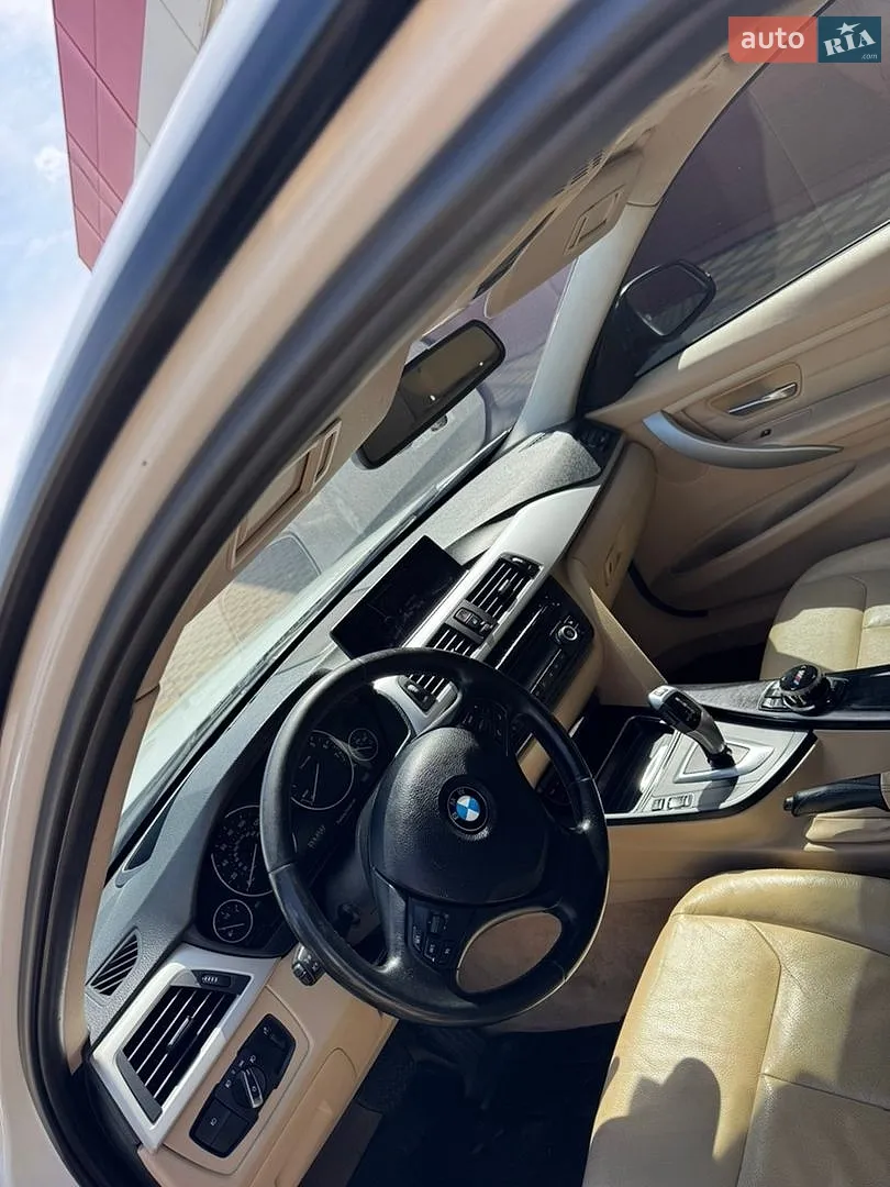 2012 BMW 3er - мініатюра 16