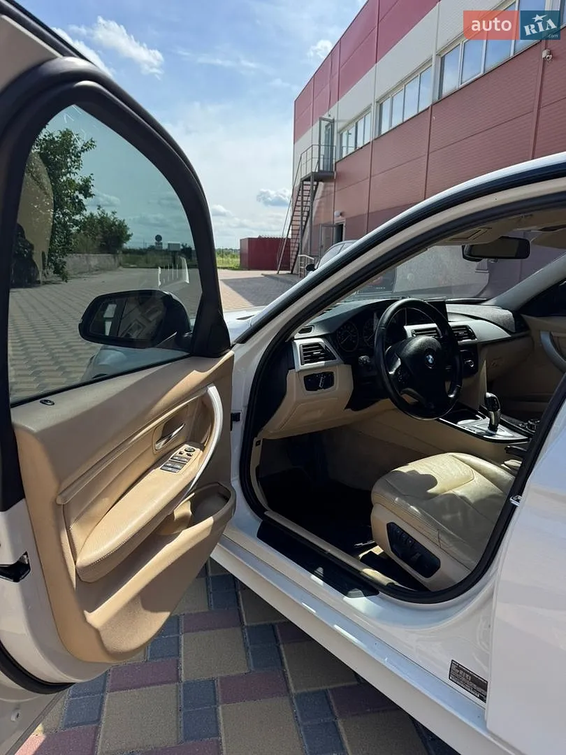 2012 BMW 3er - мініатюра 18