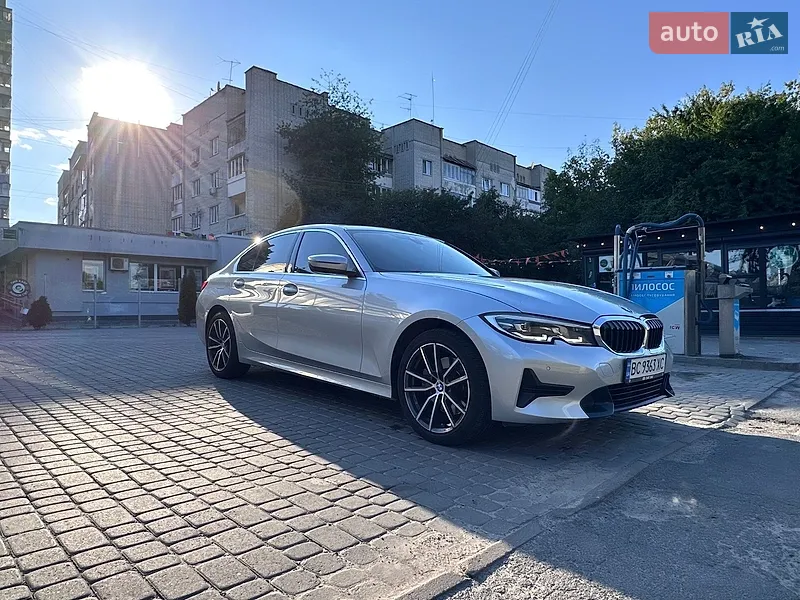 BMW 3 Series 2021