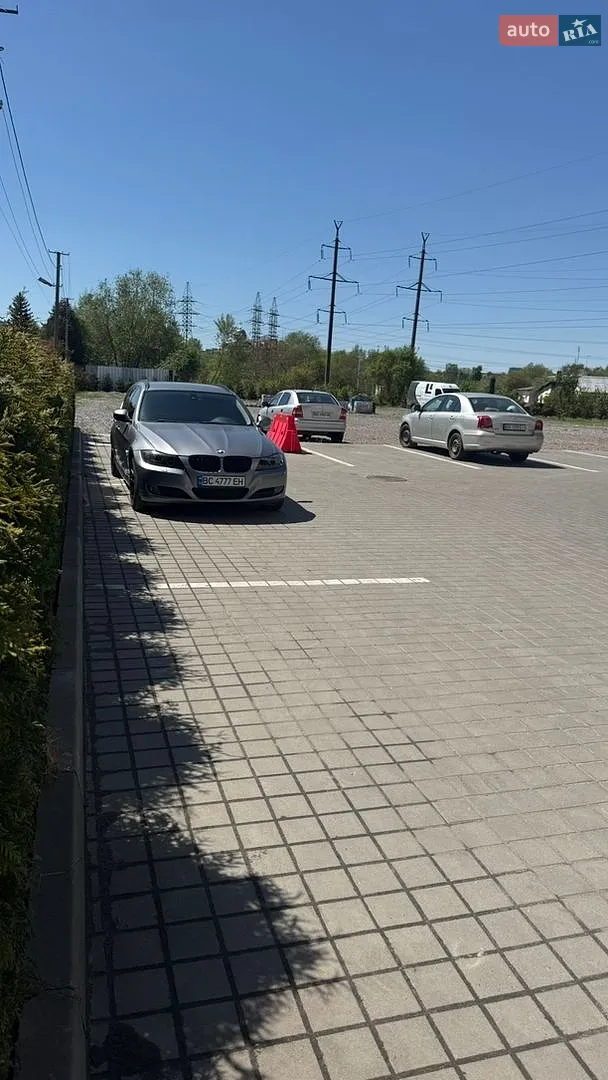 2010 BMW 3er - мініатюра 12