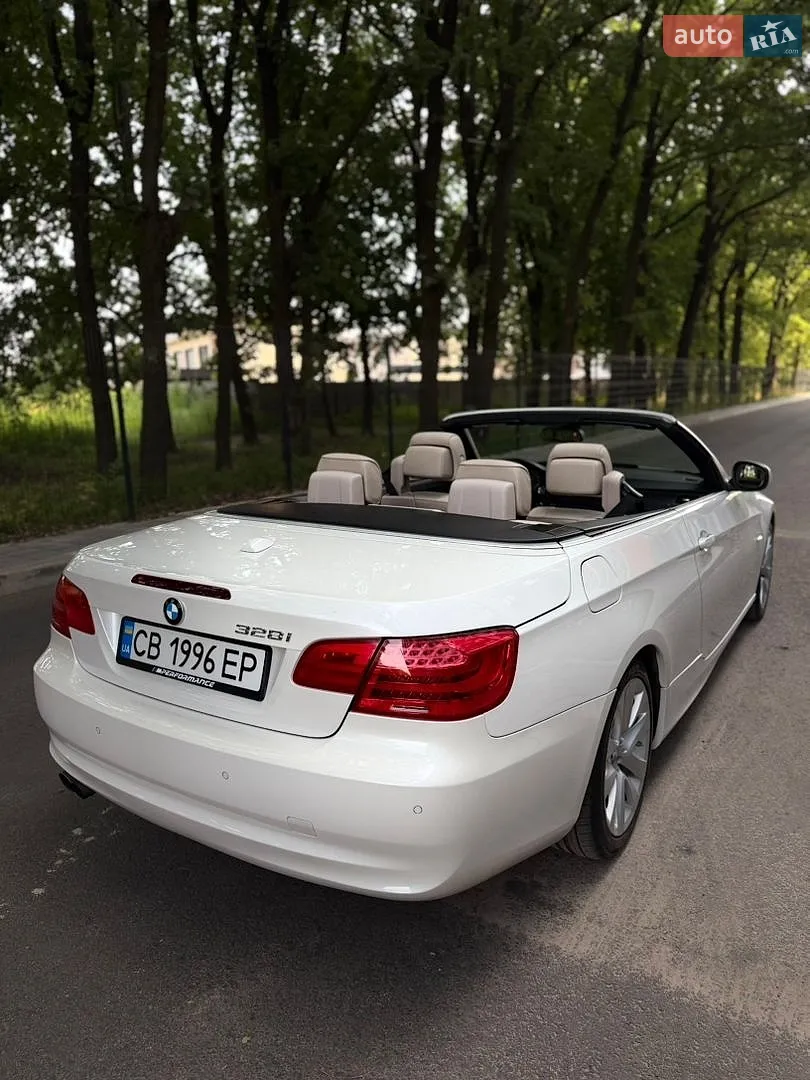 2012 BMW 3er - мініатюра 9