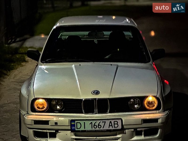BMW 3 Series, фото з оголошення